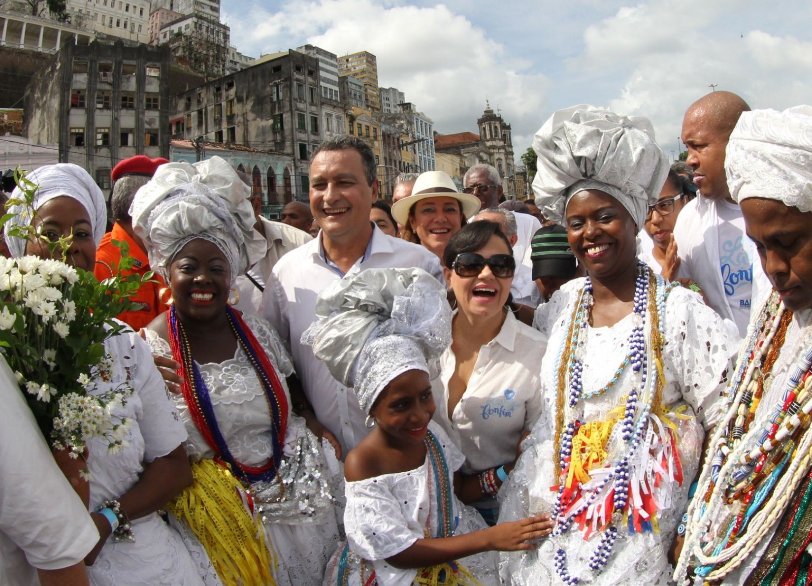 Rui 'estreia' como governador no Bonfim e pede 2016 melhor (Foto: Manu Dias/Secom)