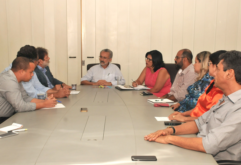 Reunião discute projetos do campus da Ufba em Camaçari (Foto: Agnaldo Silva)