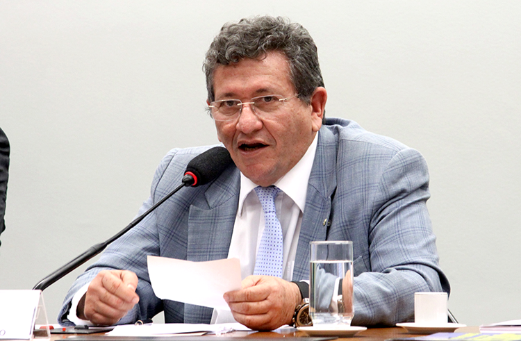 Deputado federal Luiz Caetano (PT/BA)