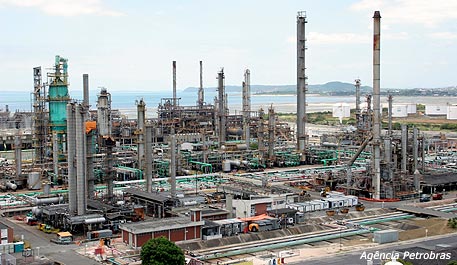 A categoria teme os efeitos econômicos e sociais gerados pelas demissões dos empregados das empresas terceirizadas
