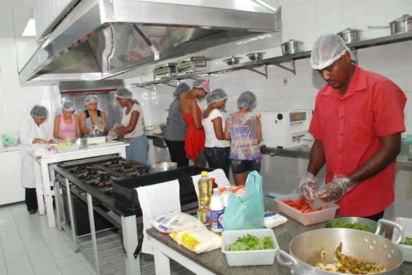 Senac oferta vagas para curso de Gastronomia (Foto: Agnaldo Silva)