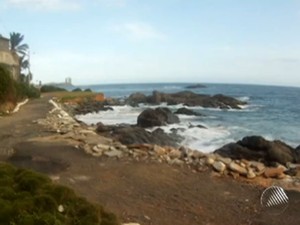 Praia de Ondina, na orla de Salvador (Foto: Reprodução/TV Bahia)