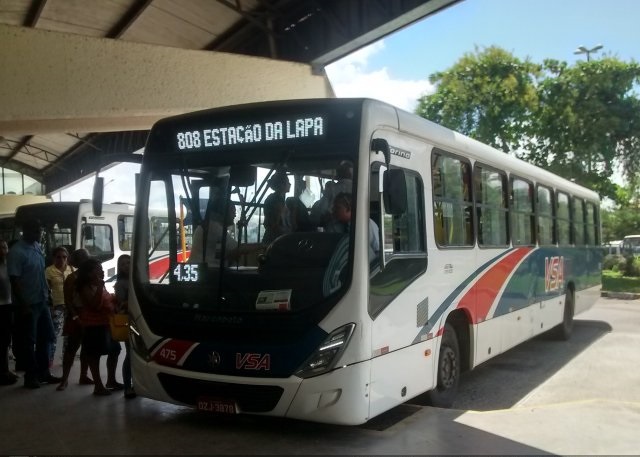 Agerba muda itinerário dos ônibus metropolitanos com destino à Lapa (Foto: Henrique de Jesus Almeida)