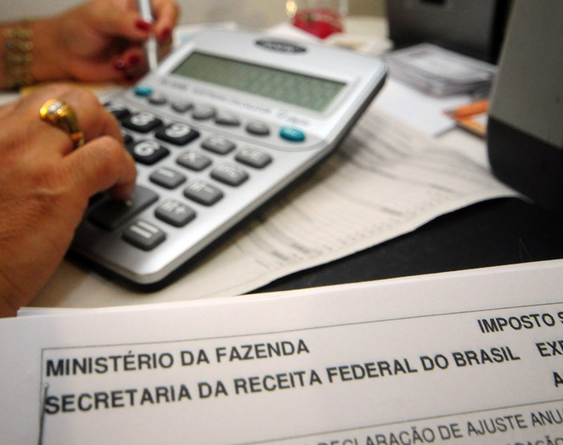 Quem não prestar contas ao Fisco pode ter o CPF suspenso, o que restringe o acesso ao crédito, dificulta a venda de bens e impossibilita a participação em concursos públicos Quem não prestar contas ao Fisco pode ter o CPF suspenso, o que restringe o acesso ao crédito, dificulta a venda de bens e impossibilita a participação em concursos públicos