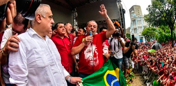 (Foto: Reprodução/Twitter PT)