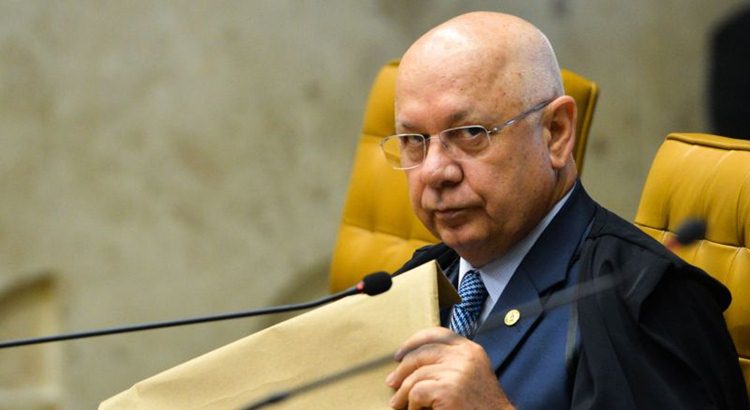 A Procuradoria-Geral da República (PGR) vai analisar a lista e decidir se há ou não indícios para pedir ao STF a abertura de inquérito