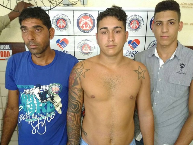 Ciganos são presos com celular e bodes roubados