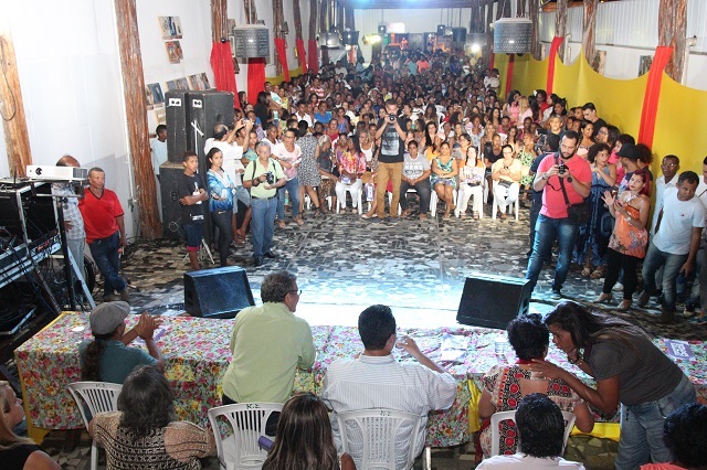 Mais de mil mulheres compareceram à atividade, que teve o reforço de um representativo efetivo de homens