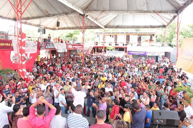 Militância se reúne para lançamento do Programa de Governo Participativo de Caetano