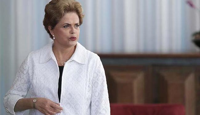 Dilma disse que Temer tomou 'atitudes de traição e usurpação' (Foto: Eraldo Peres | AP Photo)