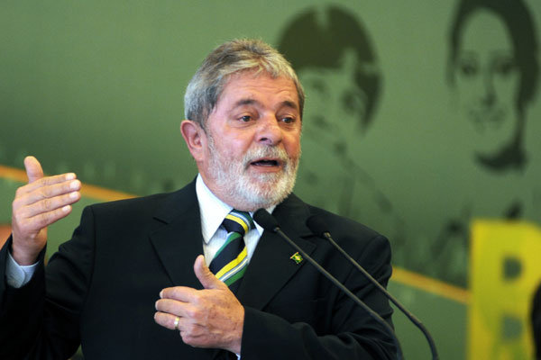 A presidente afastada disse ainda que Lula continua entre as pessoas mais amadas (Foto: Reprodução)