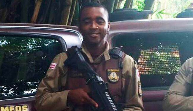 Éder Ricardo Cardoso de Oliveira, 39 anos, foi baleado em Cajazeiras