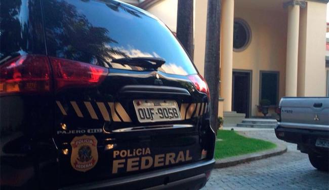 São cumpridos pela Polícia Federal 24 mandados de busca e apreensão em três cidades na Bahia (Foto: Divulgação | PF)