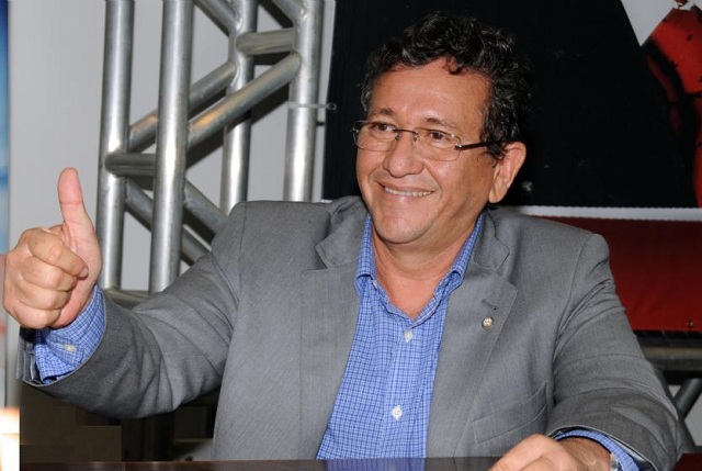 Luiz Caetano (PT), pré-candidato a prefeito de Camaçari