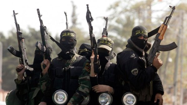 Segundo a PF, os presos foram recrutados pela internet, assim como os terroristas que realizaram ações em Paris, na França, e em Orlando, nos Estados Unidos