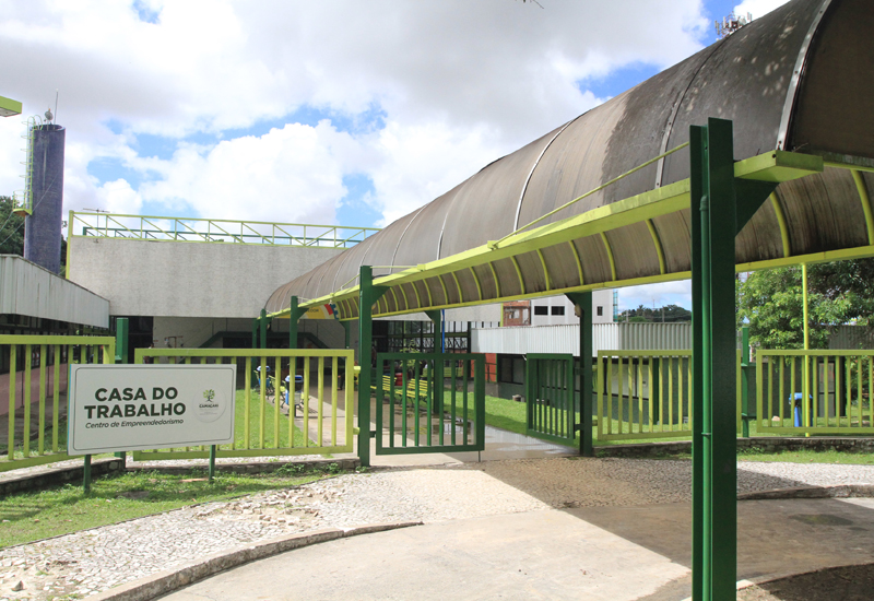 Entrega de documentos deve ser feita na Casa do Trabalho (Foto: Adenilson Nunes)