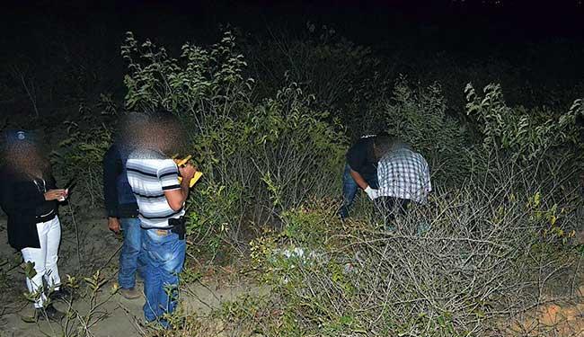 Corpo da mulher, morta pelo companheiro, foi jogado em um matal (Foto: Frarlei Nascimento | Blitz Conquista)