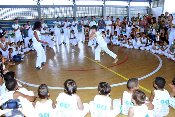 Grupo de Capoeira Inclusiva realiza batizado neste domingo