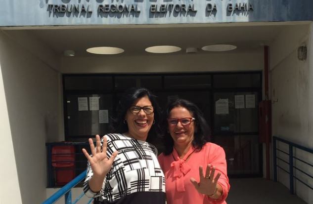 Jailce registra candidatura com apoio de dez partidos
