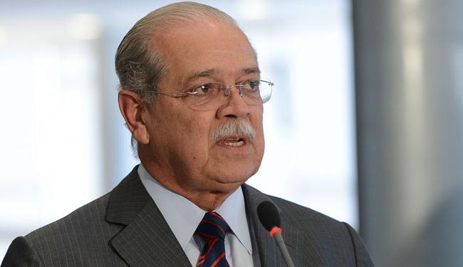 O ex-ministro César Borges, que também teve bens bloqueados, disse que tudo será esclarecido (Foto: Rodrigues Pozzebom | ABr)