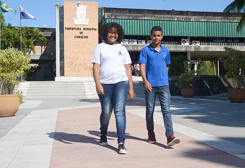 Ana Lima Benta e Yuri Rachelle representam Camaçari nos Jogos Escolares (Foto: Aristeu Chagas )
