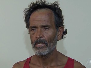 Turista que se identificou como chileno foi preso ao transportar bebê em saco de lixo (Foto: Reprodução/ TV Bahia)