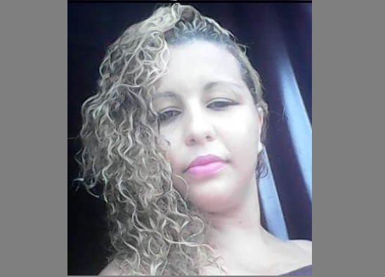 Mulher procura na Bahia familiares de jovem assassinada no Pará