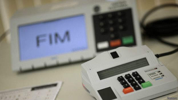 O eleitor que estiver fora da cidade onde vota terá de justificar a ausência