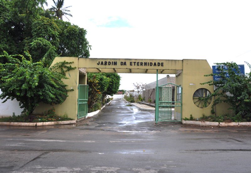 Cemitério Jardim da Eternidade fica localizado no bairro Gleba H