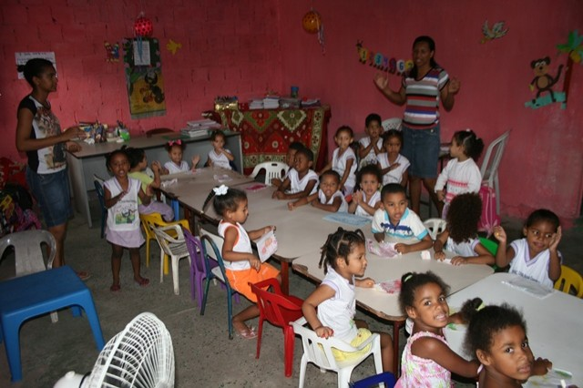 Escola e creche comunitária Cristo Nossa Esperança