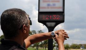 Horário de verão começa no dia 16 de outubro (Foto: Arquivo/Agência Brasil) Horário de verão começa no dia 16 de outubro (Foto: Arquivo/Agência Brasil)