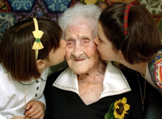 Jeanne Calment viveu até os 122 anos (Foto: Jean-Paul Pelisser/Reuters)