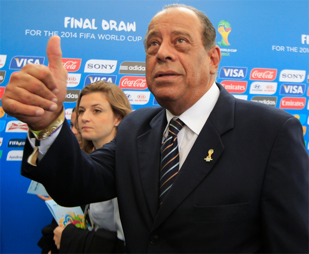 Carlos Alberto Torres ficou marcado com a camisa da Seleção Brasileira (Foto: Arisson Marinho/Arquivo CORREIO)