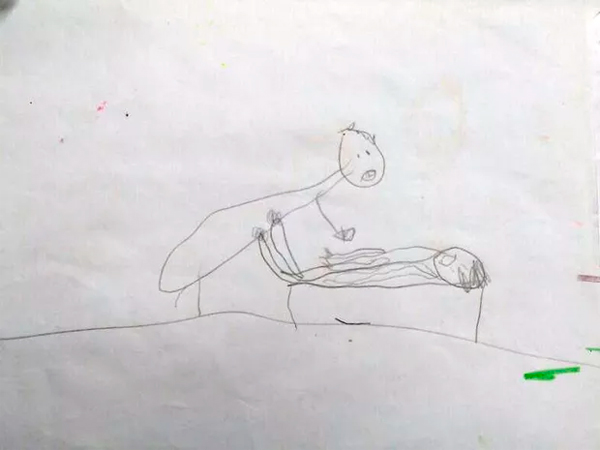 Desenhos da criança denunciaram o abuso (Foto: Reprodução)
