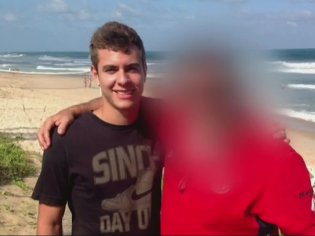 Corpos da família foram encontrados esquartejados e dentro de sacolas cerca de um mês após o crime (Foto: Reprodução/TV Globo) Corpos da família foram encontrados esquartejados e dentro de sacolas cerca de um mês após o crime (Foto: Reprodução/TV Globo)