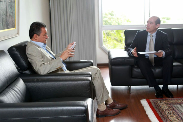 Governador Rui Costa se reúne com dirigentes da Kimberly-Clark (Foto: Camila Souza/GOVBA)
