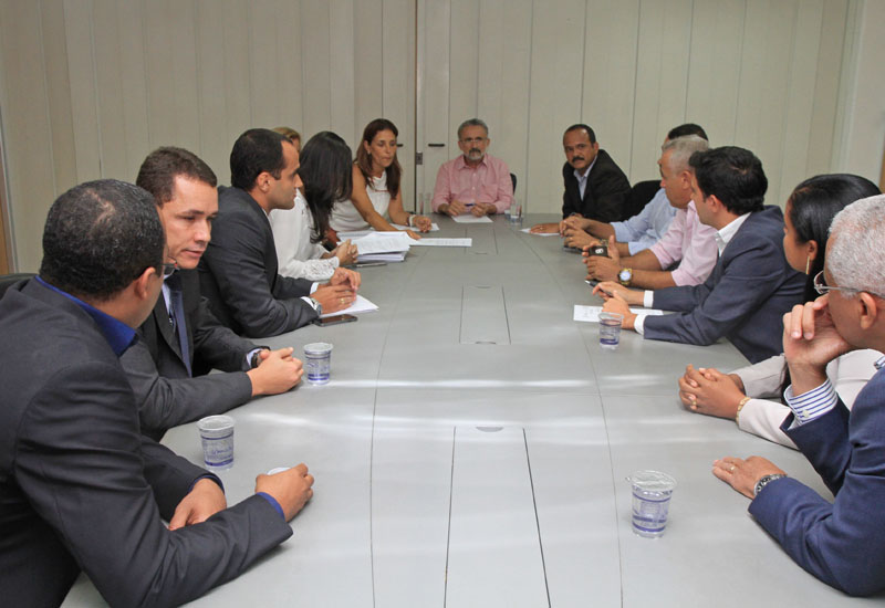 Instalada Comissão de Transmissão de Governo (Foto: Adenilson Nunes)