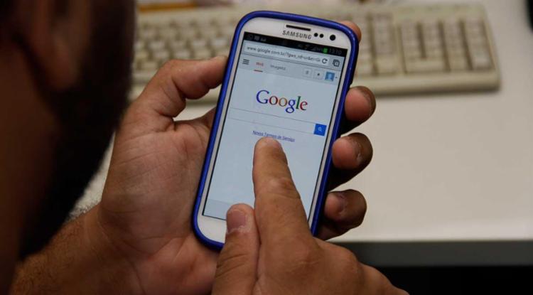 Nenhuma instituição financeira faz atualização ou complementação de dados por telefone ou por meio eletrônico, diz delegado