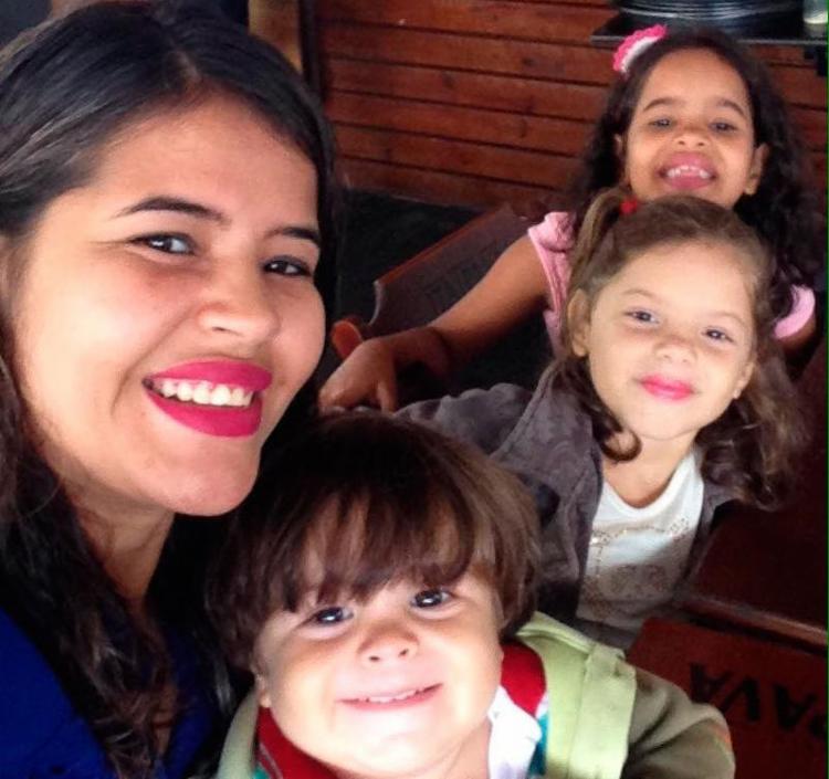 Crianças fazem tratamento com corticoide e transfusão de sangue