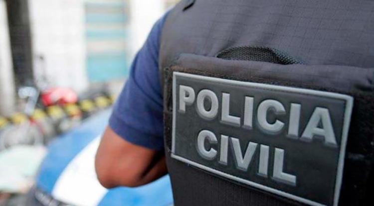 Candidatos realizaram concurso da Polícia Civil em 2013 (Foto: Adilton Venegeroles | Ag. A TARDE)