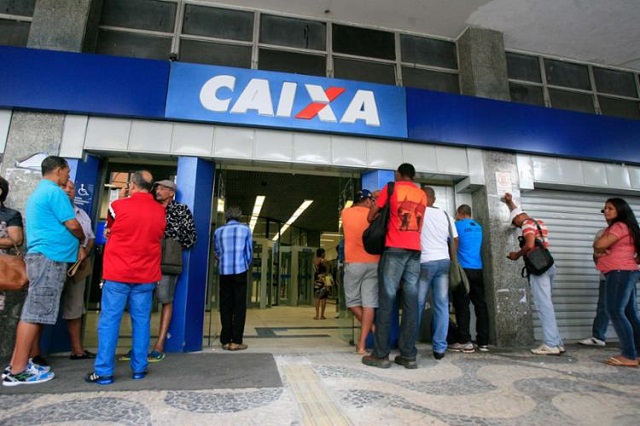 O atendimento será retomado no dia 2 de janeiro, primeiro dia útil de 2017 (Foto: Edilson Lima | Ag. A TARDE)