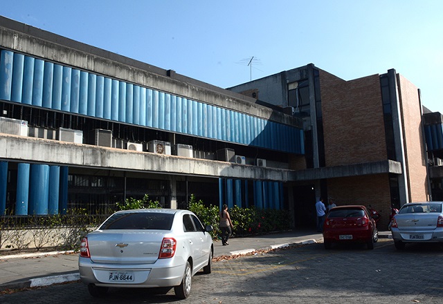 Posto de Atendimento Bancário fica no prédio azul do Centro Administrativo (Foto: Agnaldo Silva)