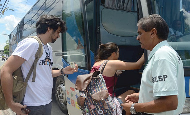 Os estudantes da UFBA que estão em aula desde o início do ano, tiveram o transporte universitário regularizado na manhã da segunda-feira (30). Segundo a Secretaria de Serviços Públicos (Sesp), em torno de 320 alunos são beneficiados (Foto: Arquivo | PMC)