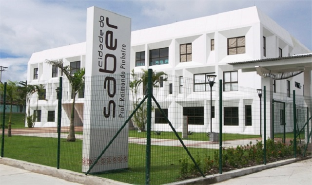 Com base em informações de um relatório técnico da própria Cidade do Saber, que foram publicadas na imprensa local, a situação do segundo maior teatro da Bahia não é das melhores (Foto: Reprodução)