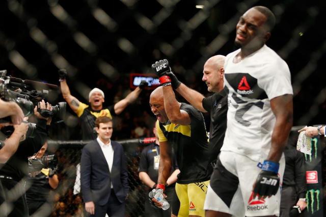 Vitória sobre Brunson termina com jejum de cinco lutas sem ganhar do brasileiro (Foto: AFP)