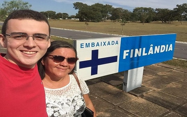 Pedro, de 18 anos, conseguiu realizar sonho de intercâmbio na Finlândia (Foto: Pedro Fernandes | Acervo Pessoal)