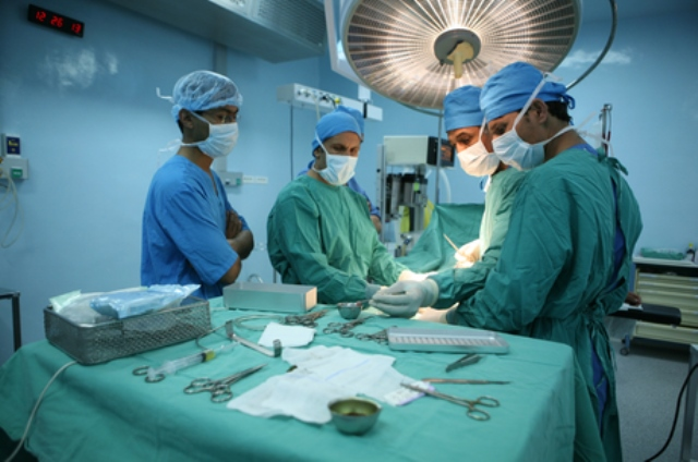 Cirurgia eletiva é a cirurgia de emergência que não é planejada