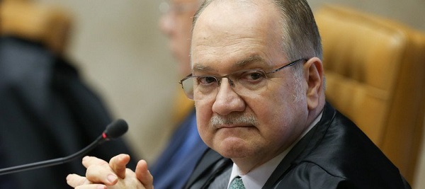 Ao assumir a função de Teori Zavaski, morto em acidente aéreo no dia 19, Fachin herda cerca de 40 inquéritos da Lava Jato e ao menos dez denúncias oferecidas pela procuradoria e ainda não analisadas (Foto: Reprodução | Brasil 247)
