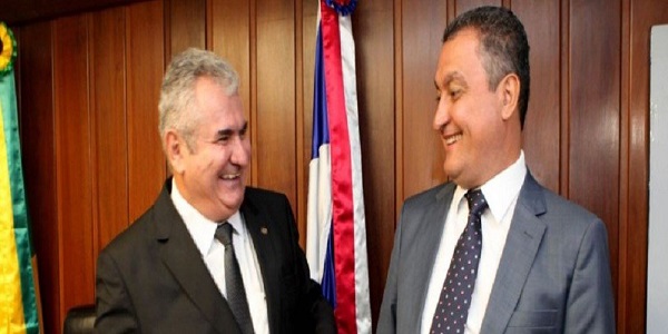 Deputado Ângelo Coronel (PSD), se reuniu com o governador Rui Costa (PT), a quem garantiu Deputado Ângelo Coronel (PSD), se reuniu com o governador Rui Costa (PT), a quem garantiu