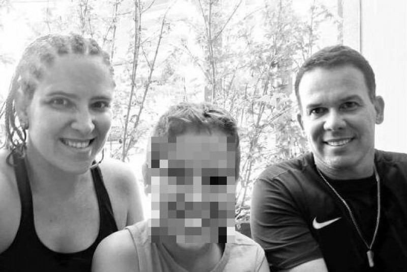 Família encontrada morta em apartamento: vizinhos ouviram tiros na madrugada (Foto: Reprodução)